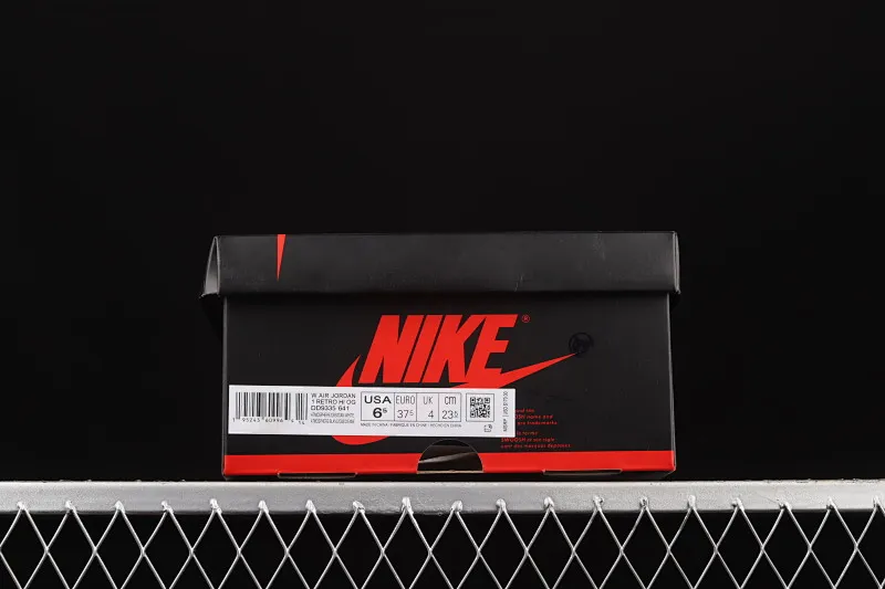 All Categories Air Jordan Jordan Series Basketball Shoes Air Jordan 1 High Pure Original Version Air Jordan 1 High OG Atmosphere AJ1 Joe 1 Bubble Gum High Top Basketball Shoes DD9335-641